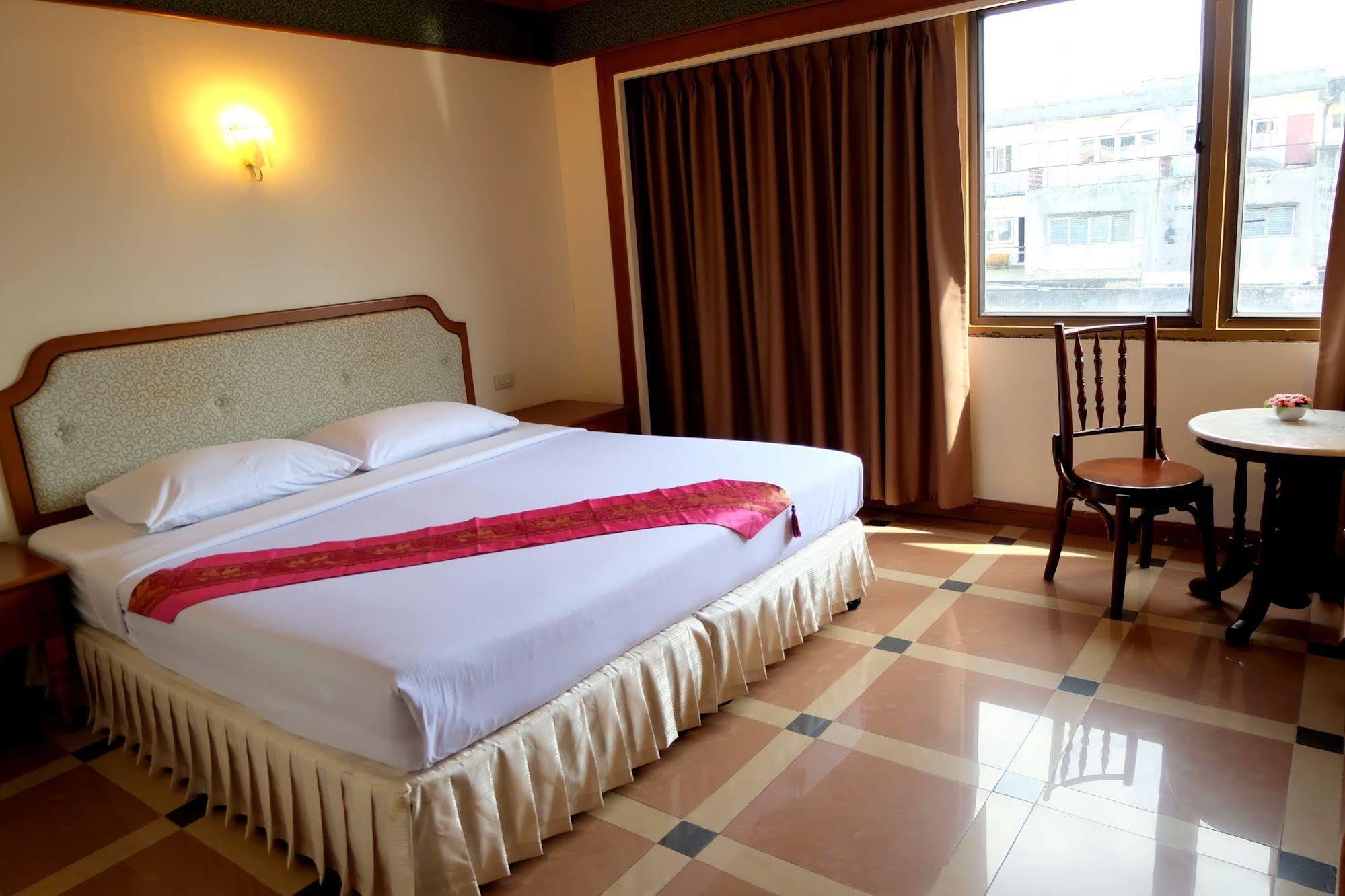 Vieng Thong Hotel Краби Экстерьер фото