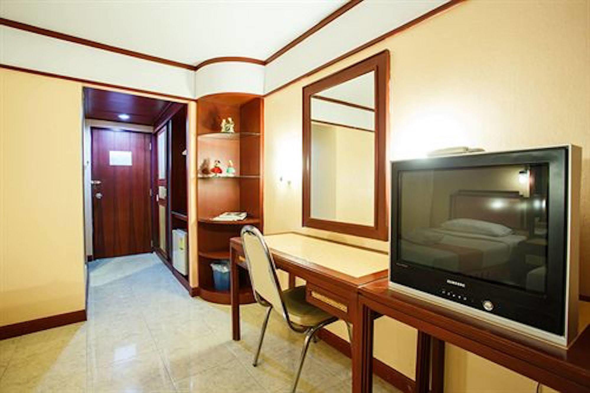 Vieng Thong Hotel Краби Экстерьер фото